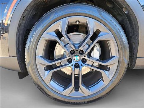 Used 2020 BMW X6 sDrive40i w/ Executive Package image 22