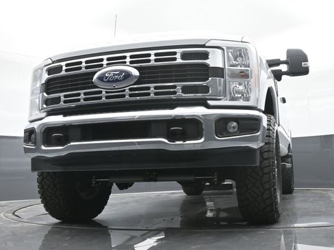 Used 2023 Ford F250 XLT w/ 360-Degree Camera Package image 37