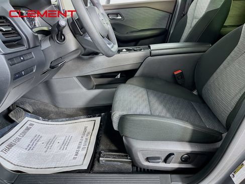 Used 2023 Nissan Rogue SV AWD/4WD image 27