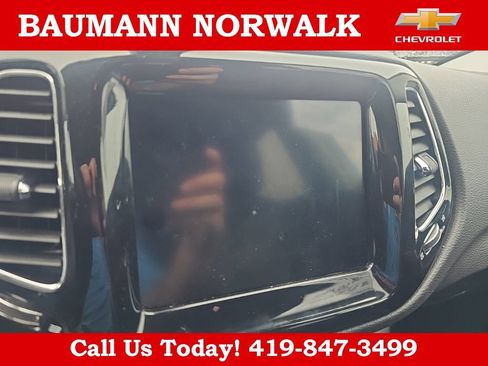 Used 2019 Jeep Compass Limited AWD/4WD image 52