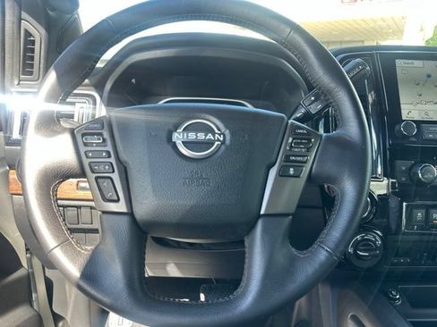 Used 2024 Nissan Titan Platinum Reserve w/ Moonroof Package AWD/4WD image 20