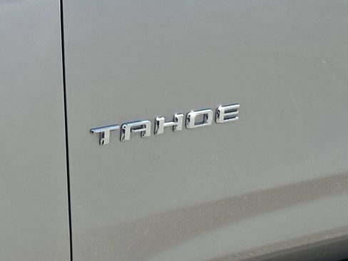 Used 2024 Chevrolet Tahoe Premier w/ Premium Package 2 AWD/4WD image 33