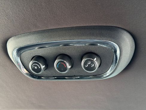 Used 2016 Dodge Durango R/T w/ Blacktop Package image 38