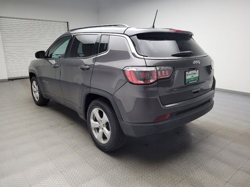 Used 2018 Jeep Compass Latitude w/ Popular Equipment Group FWD image 5