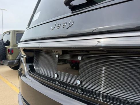 New 2026 Jeep Grand Wagoneer Limited image 8