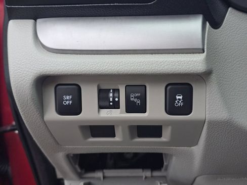 Used 2017 Subaru Forester 2.5i Premium AWD/4WD image 24