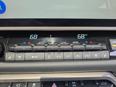 Certified 2025 Toyota Tundra Limited w/ TRD Off-Road Package AWD/4WD image 24