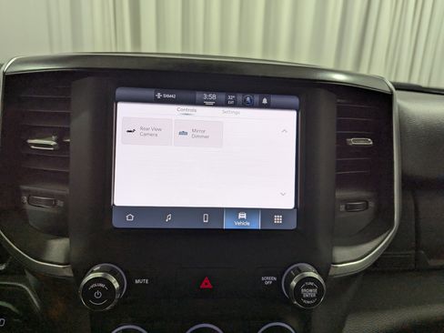 Used 2024 RAM 2500 Big Horn w/ Bed Utility Group image 20