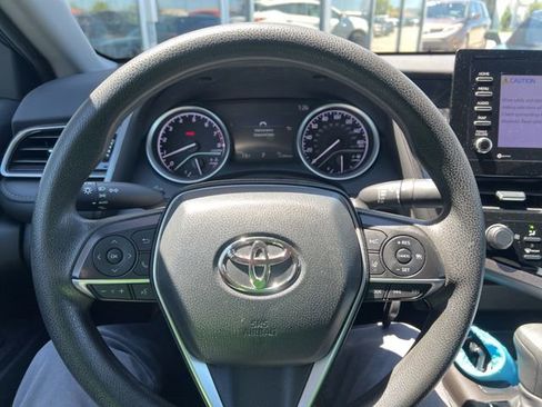 Used 2021 Toyota Camry LE AWD/4WD image 14