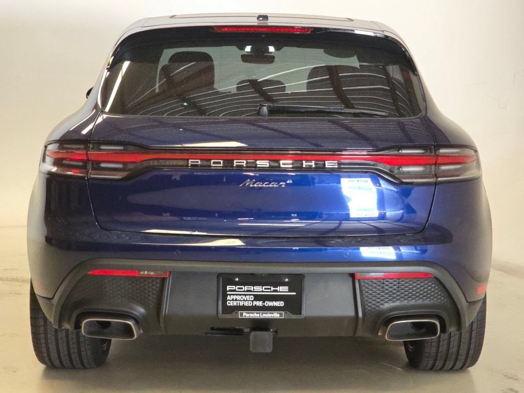 Certified 2026 Porsche Macan AWD/4WD image 10