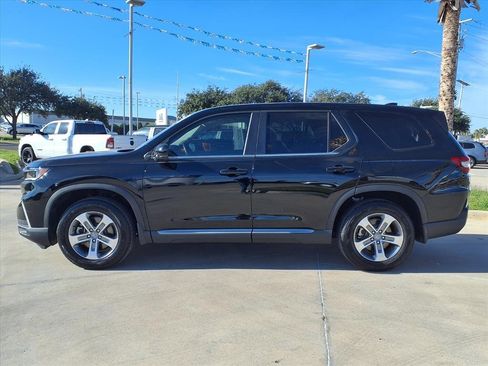 Used 2025 Honda Pilot EX-L image 4