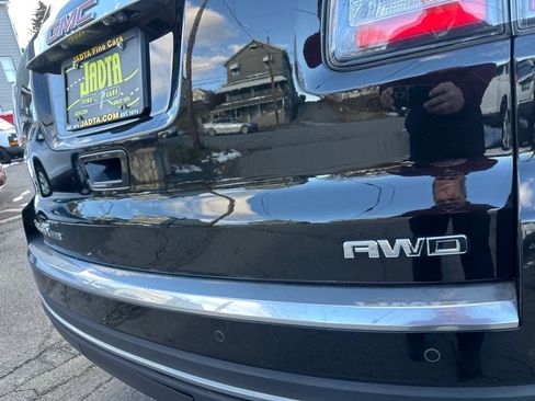 Used 2017 GMC Acadia Limited SLT image 30