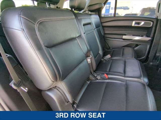 Used 2020 Ford Explorer XLT w/ Equipment Group 202A RWD image 22