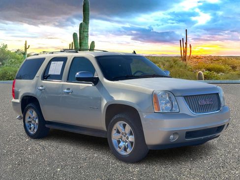 Used 2014 GMC Yukon SLT image 9