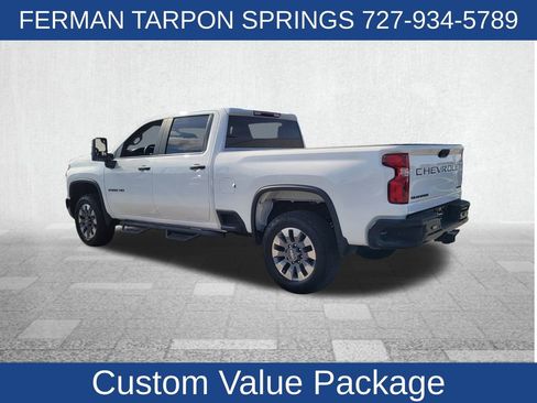 Used 2024 Chevrolet Silverado 2500 Custom w/ Custom Value Package image 8