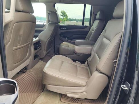 Used 2016 Chevrolet Suburban LTZ AWD/4WD image 15