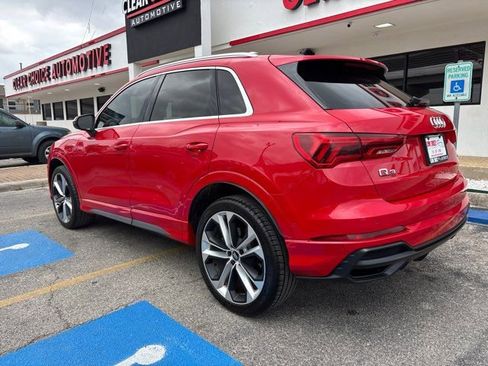 Used 2020 Audi Q3 2.0T Prestige w/ Prestige Package image 3