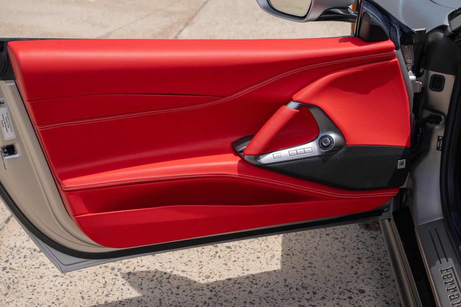 Certified 2022 Ferrari 812 GTS RWD image 24