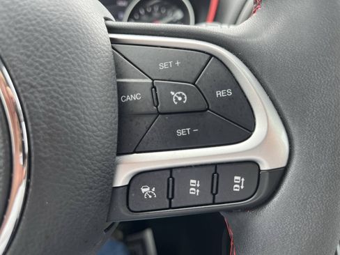 Used 2021 Jeep Compass Trailhawk w/ Sun and Sound Group AWD/4WD image 15
