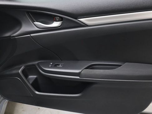 Used 2020 Honda Civic LX image 11