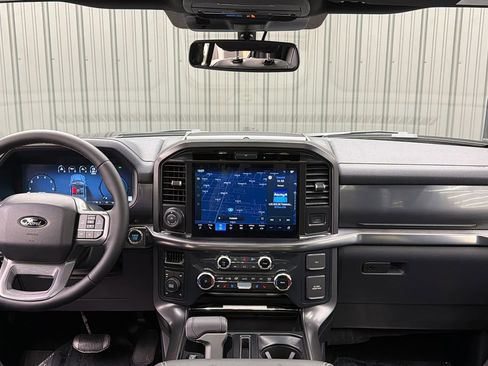 Used 2025 Ford F150 Lariat image 35