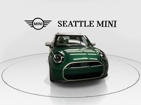 New 2026 MINI Cooper 2-Door Hardtop FWD image 3