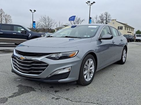 Used 2023 Chevrolet Malibu LT FWD image 4