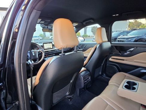 Used 2022 Lincoln Corsair Reserve w/ Elements Package image 15