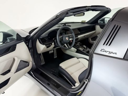 Used 2026 Porsche 911 Targa 4 GTS image 8