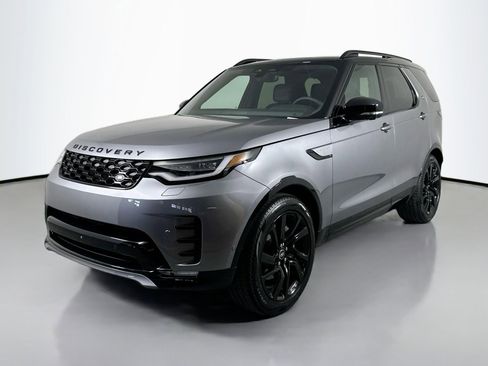 Certified 2025 Land Rover Discovery Dynamic SE image 1