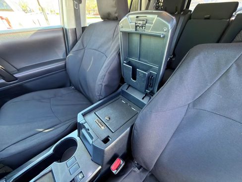 Used 2016 Toyota 4Runner 4WD image 27