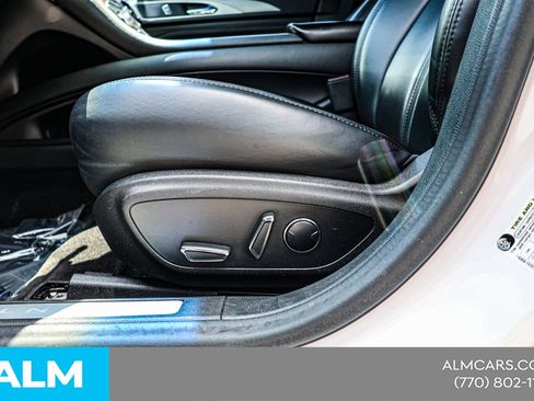 Used 2017 Lincoln MKZ Premiere FWD image 19