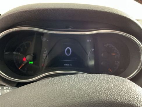 Used 2017 Jeep Grand Cherokee Trailhawk image 23