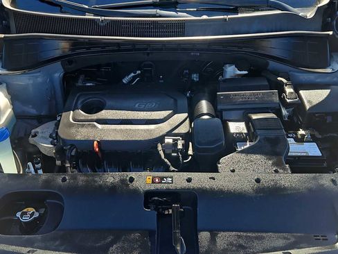 Used 2020 Kia Sorento LX image 17