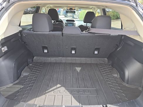 Used 2021 Subaru Crosstrek 2.0i Premium w/ Moonroof Package image 29