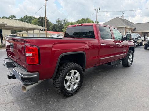 Used 2018 GMC Sierra 2500 SLT w/ Duramax Plus Package AWD/4WD image 5