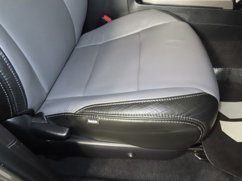 Used 2018 Toyota Tacoma SR5 image 29