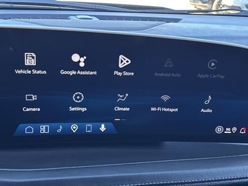 Used 2025 Cadillac XT4 Premium Luxury image 30