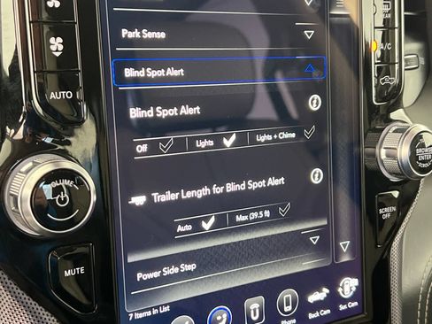 Used 2020 RAM 1500 Limited RWD image 35