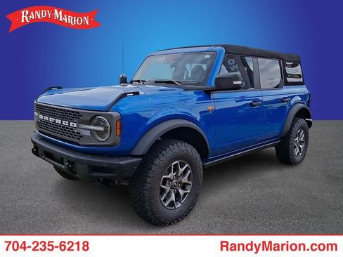 Certified 2024 Ford Bronco Badlands AWD/4WD image 1