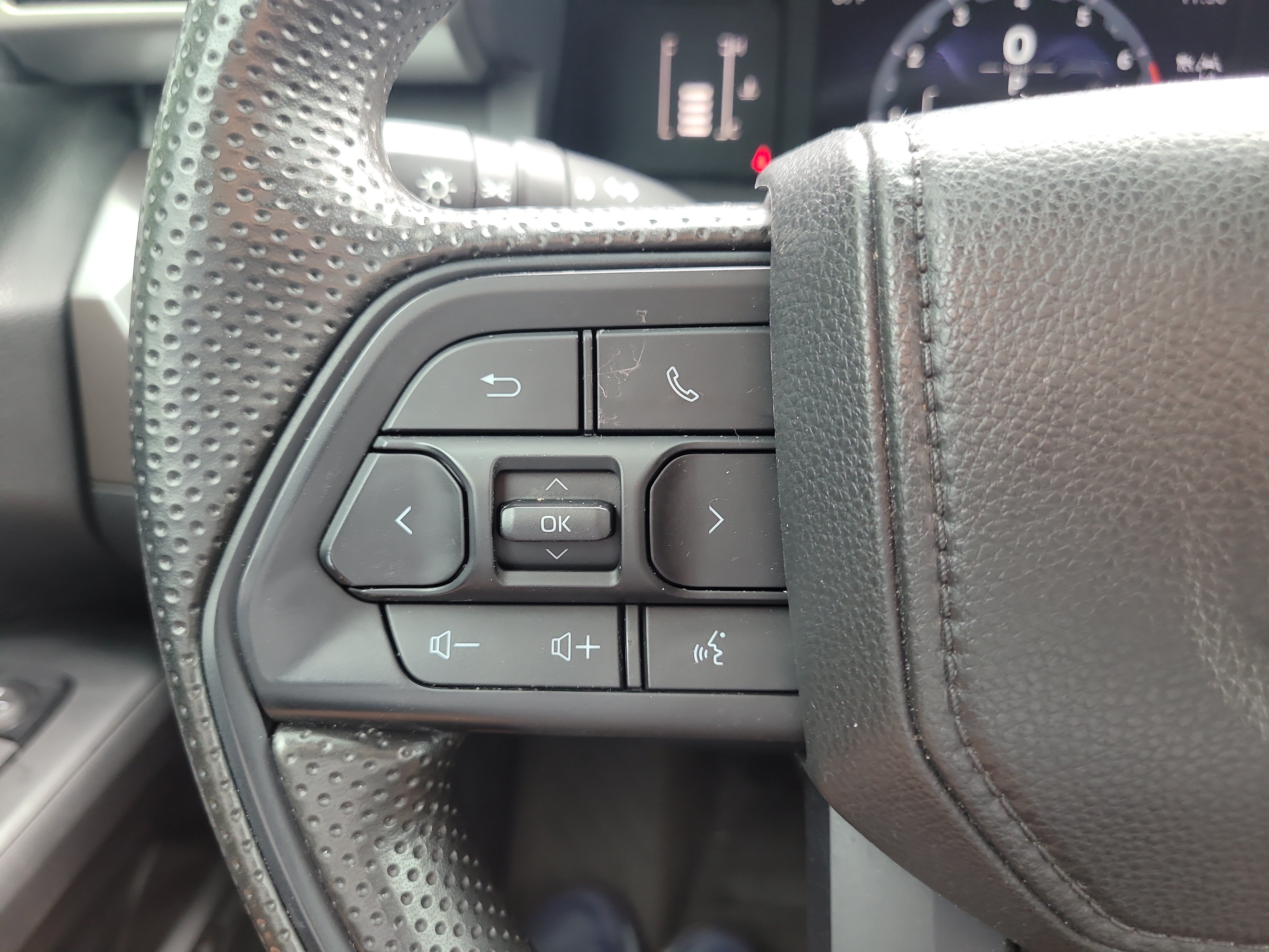 Certified 2024 Toyota Tacoma SR5 RWD image 28