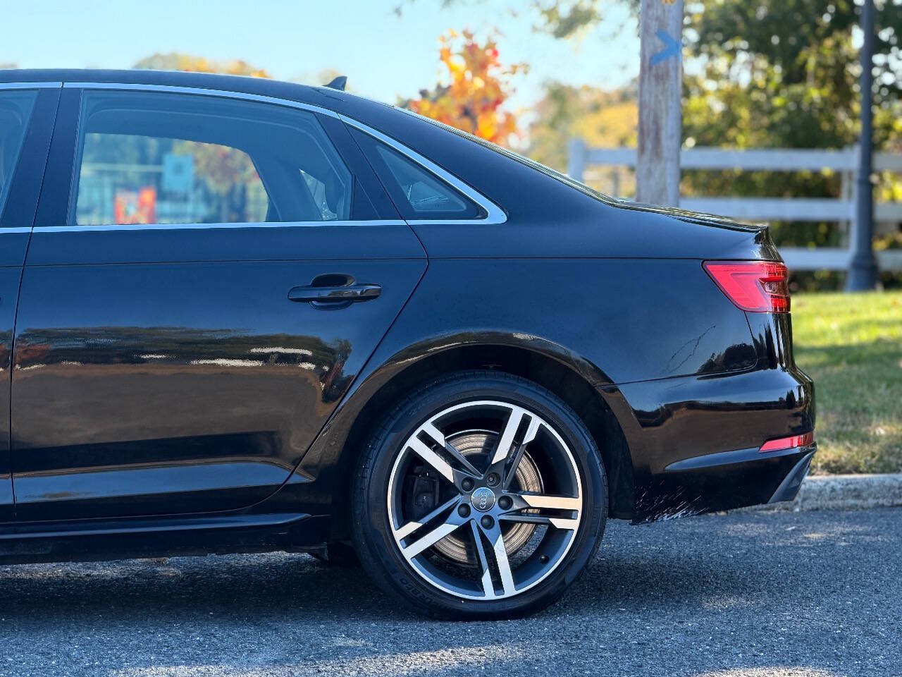Used 2017 Audi A4 2.0T Premium Plus w/ Premium Plus Package AWD/4WD image 29