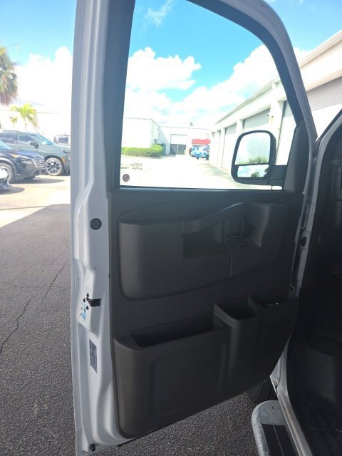 Used 2025 Chevrolet Express 2500 w/ Driver Convenience Package RWD image 20