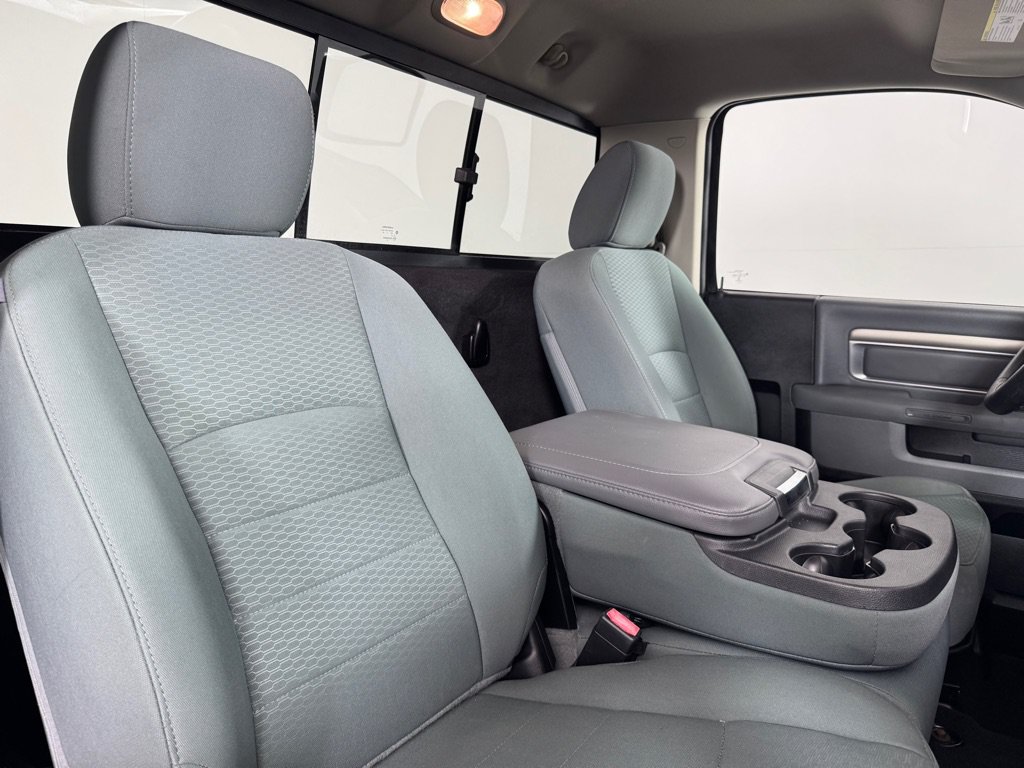 Used 2014 RAM 1500 Express RWD image 20