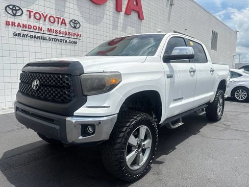 Used 2016 Toyota Tundra Limited w/ Limited Premium Package RWD image 1