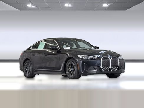Used 2023 BMW i4 eDrive35 RWD image 6