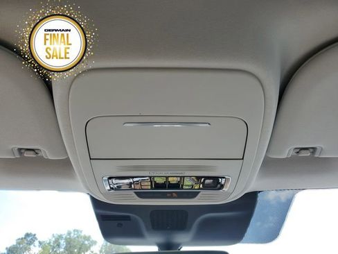 New 2025 Lincoln Navigator Reserve image 30