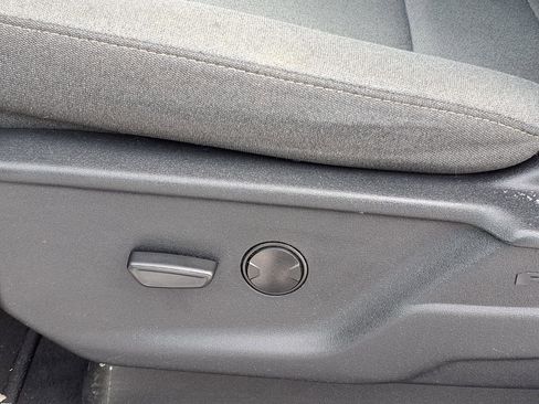 Used 2025 Ford F350 XLT image 4