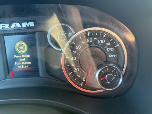 Certified 2023 RAM 1500 Big Horn w/ Trailer Tow Group image 9