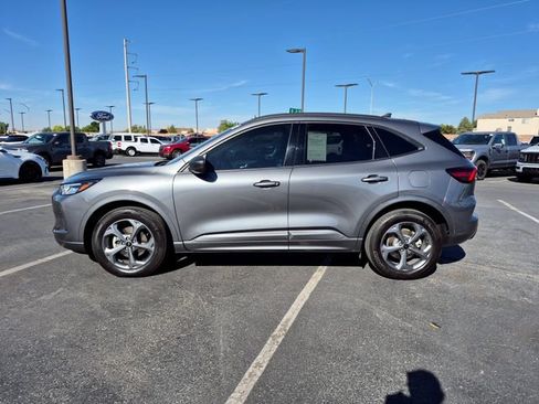 Certified 2023 Ford Escape ST-Line w/ Tech Pack #1 AWD/4WD image 4